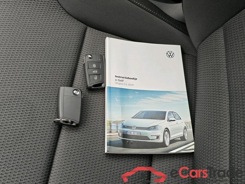 VOLKSWAGEN e-Golf 100 kW #6