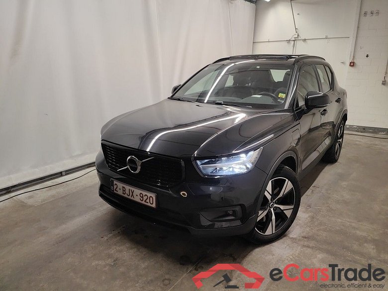 Volvo XC40 T4 Recharge Geartronic R-Design 5d #1