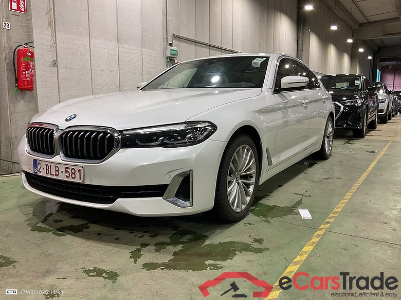 BMW 5 - 2020 520iA MHEV