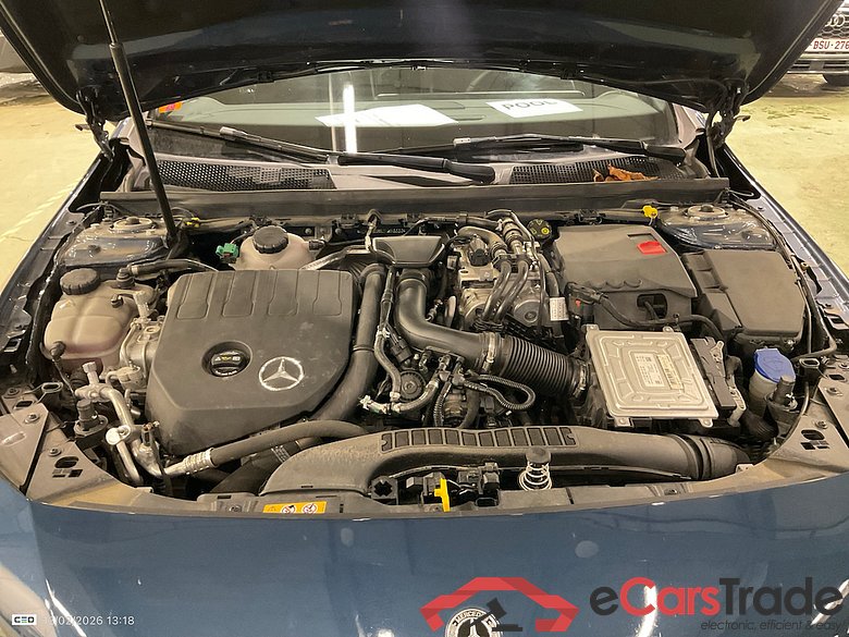 MERCEDES-BENZ CLA - Klasse 1.3 CLA 250 E BUSINESS SOLUTION DCT #6