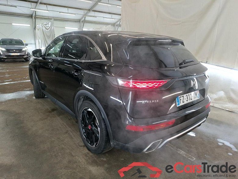 DS DS 7 Crossback / 2017 / 5P / SUV E-TENSE 225 PERFORMANCE Line #2
