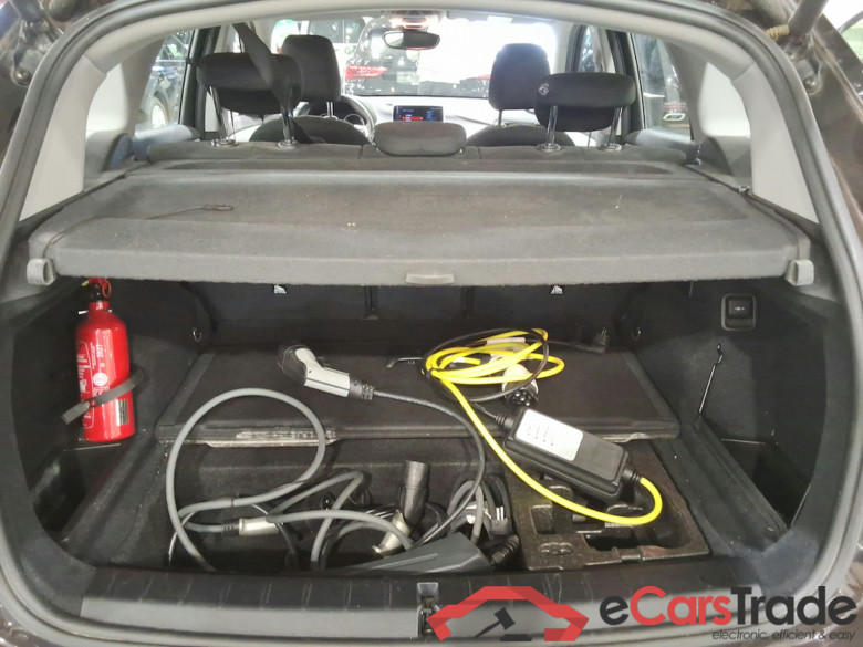BMW X1 1.5 XDRIVE25E (162KW) #3