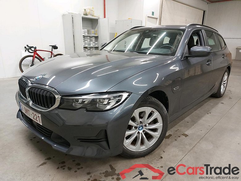 BMW - BMW 3 TOURING 320e 204PK Business Edition With Vernasca Heated Sport Seats & Active Cruise Control & Driving Assistant Pack   * HYBRID * #1