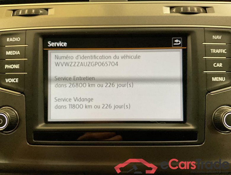 VOLKSWAGEN Golf VII Golf   Trendline 1.2 TSI BlueMotion Technology 81 kW (110 ch) 7 vitesses DSG #6