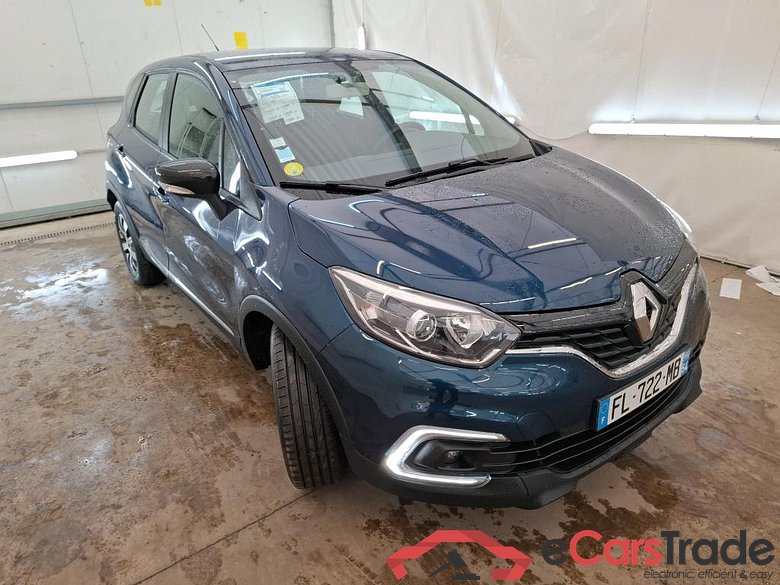 RENAULT Captur / 2017 / 5P / Crossover Business dCi 90 #4