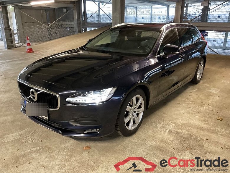 V90 Kombi Momentum AWD 2.0 D4 140KW AT8 E6dT #1