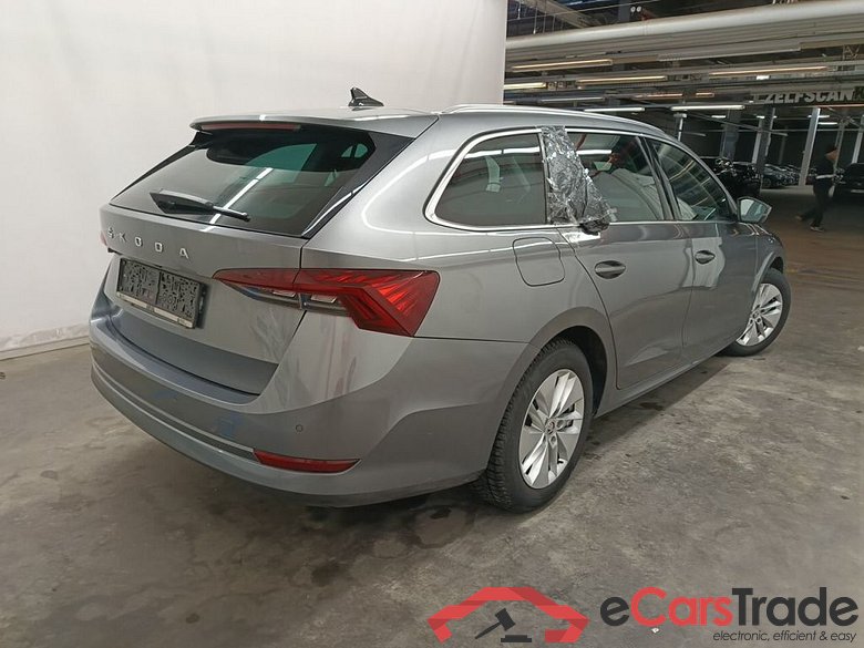 Skoda Octavia Combi 2.0 CRTDI 85kW DSG7 Clever 5d #2