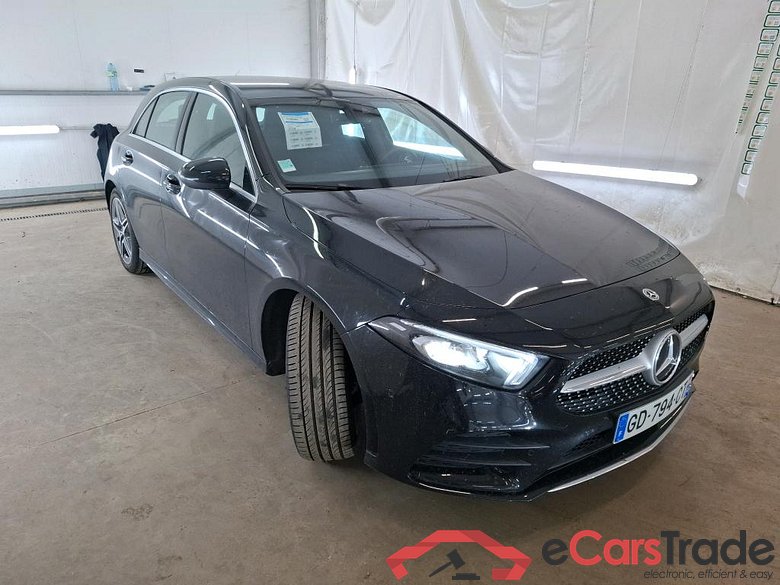MERCEDES-BENZ Classe A Compact / 2018 / 5P / Berline A 200 AMG Line 7G-DCT #4
