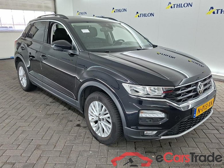 VOLKSWAGEN T-Roc 1.0 TSI 81kW Style 5D #2