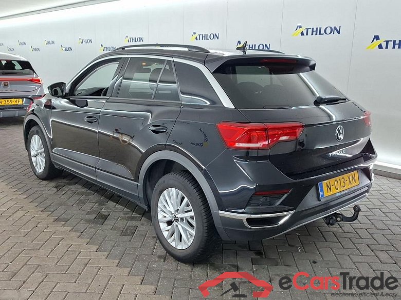 VOLKSWAGEN T-Roc 1.0 TSI 81kW Style 5D #4
