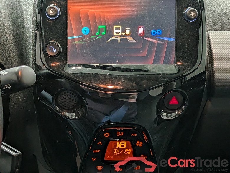 PEUGEOT 108 1.0 e-VTi Allure #5