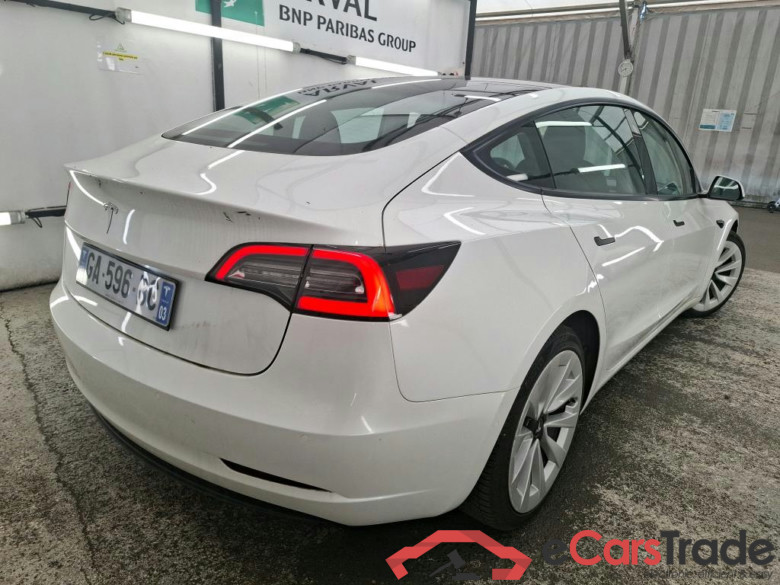 TESLA Model 3 / 2018 / 4P / Berline Autonomie Standard Plus RWD #4