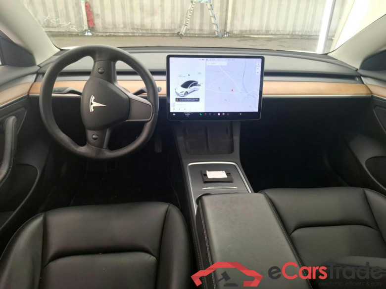 TESLA Model 3 / 2018 / 4P / Berline Autonomie Standard Plus RWD #6