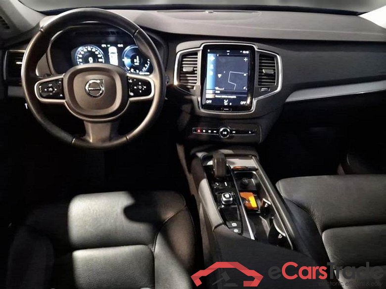 VOLVO XC90 / 2014 / 5P / SUV T8 AWD PLUG-IN 7P R. INSCR. EXPR. #3