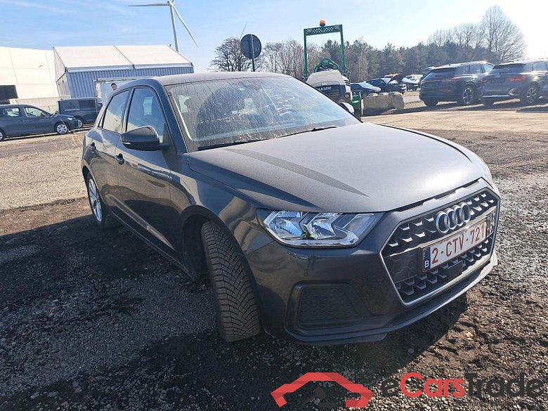 Audi A1 1.0 25 TFSI Advanced Virtual Navi Klima PDC ... #2