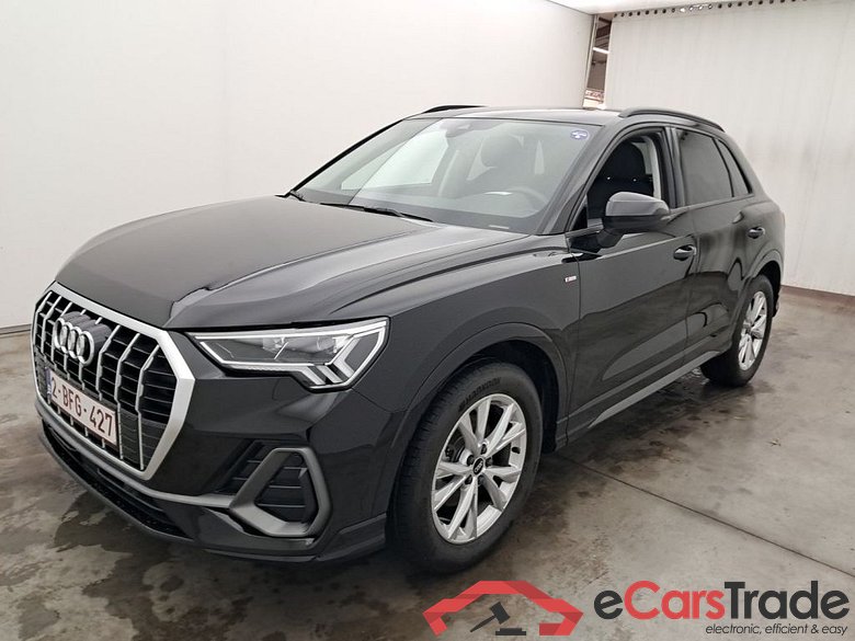 Audi Q3 35 TDI S tronic S line Business Edition 5d #1