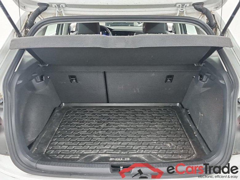 VOLKSWAGEN POLO 1.0 TSI 70kW 7-DSG Life Bus.5D Athlon Edition #5