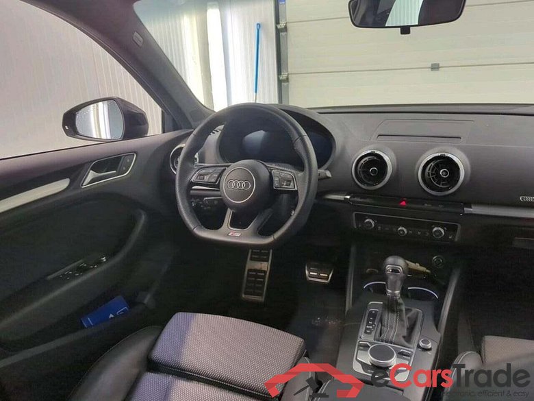 AUDI A3 Sportback 35 TFSI CoD Adv Sp #3