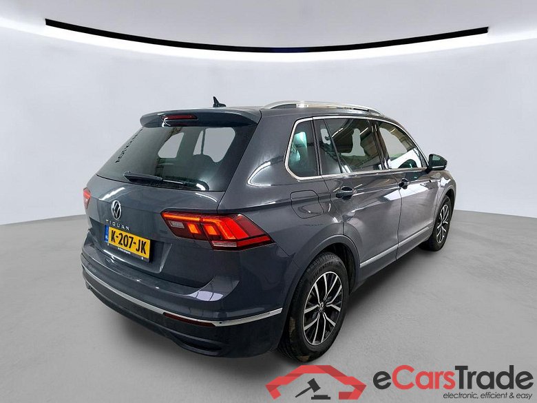 VOLKSWAGEN Tiguan 96 kW #6