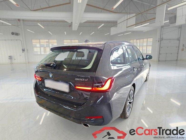 BMW SERIE 3 / 2022 / 5P / STATION WAGON 320D XDRIVE 48V TOURING AUT #2