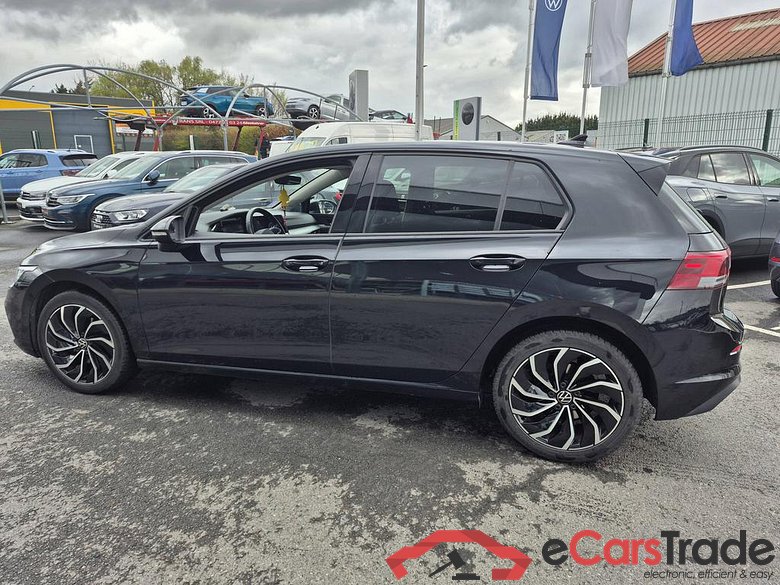 VOLKSWAGEN Golf VIII Golf Life Business Premium 1.0 eTSI 81 kW (110 ch) 7 vitesses DSG #3