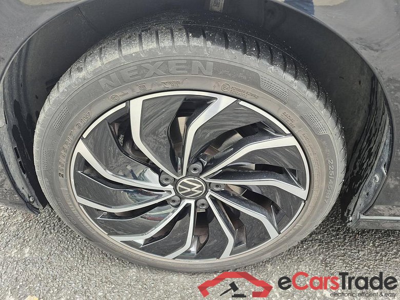 VOLKSWAGEN Golf VIII Golf Life Business Premium 1.0 eTSI 81 kW (110 ch) 7 vitesses DSG #4