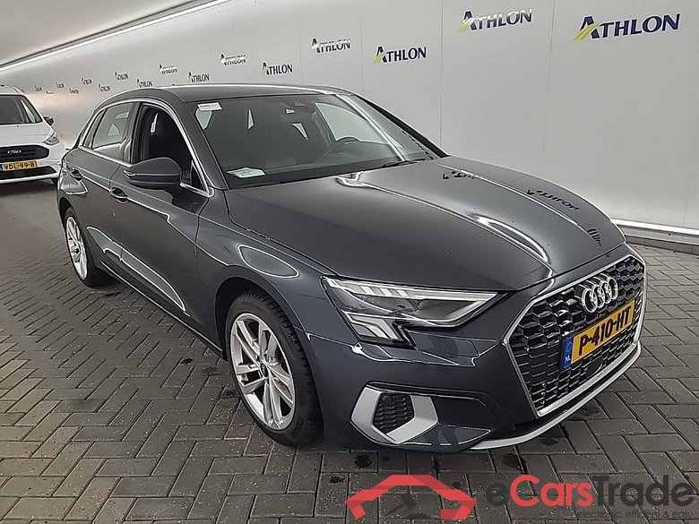 AUDI A3 Sportback 30 TFSI S.tr. Advanced Edit.81kW Athlon Edition #2
