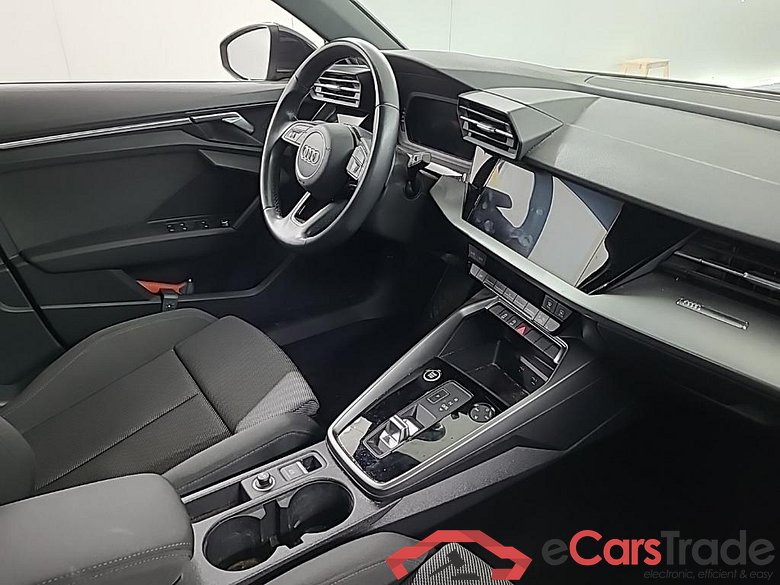 AUDI A3 Sportback 30 TFSI S.tr. Advanced Edit.81kW Athlon Edition #6