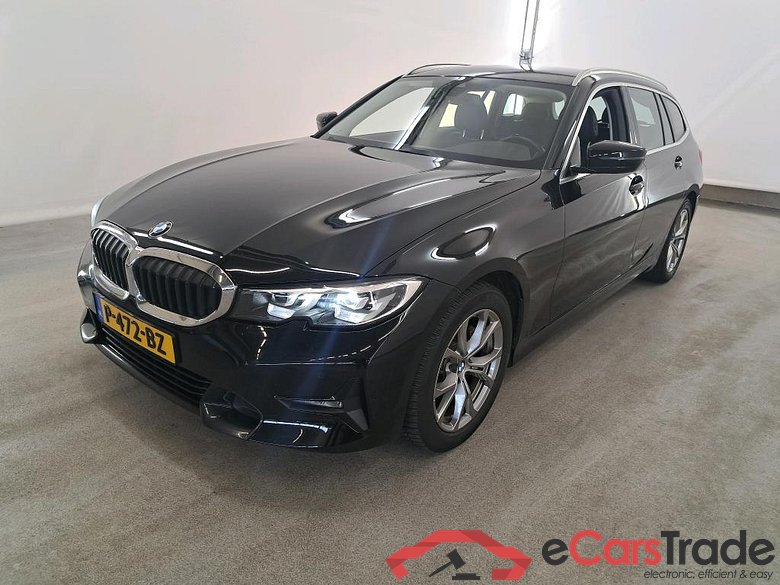 BMW 3 Serie Touring 318iA Sport Line 5d #1