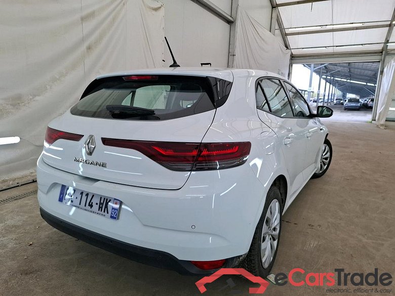 Megane IV Berline 5pt. Société Air Nav 1.5 dCi 90CV BVM6 E6 #3