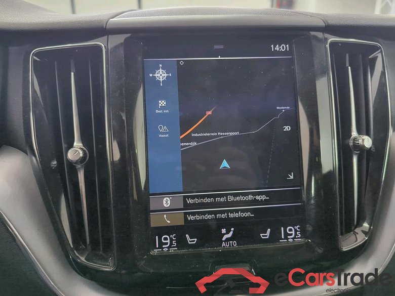 VOLVO XC60 184 kW #2