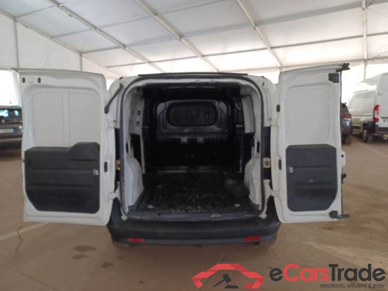 FIAT DOBLÒ CARGO / 2014 / 4P / VETT. FURGONATA 1.6 MULTIJET 16V 105CV SX EURO 6 #5