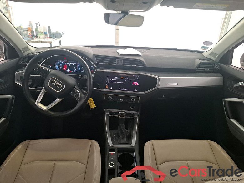 AUDI Q3 / 2018 / 5P / SUV 1.5 35 TFSI 150 S TRONIC DESIGN #5