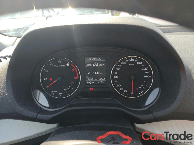AUDI Q2 / 2016 / 5P / todoterreno Design 35 TFSI 110kW (150CV) S tronic #4