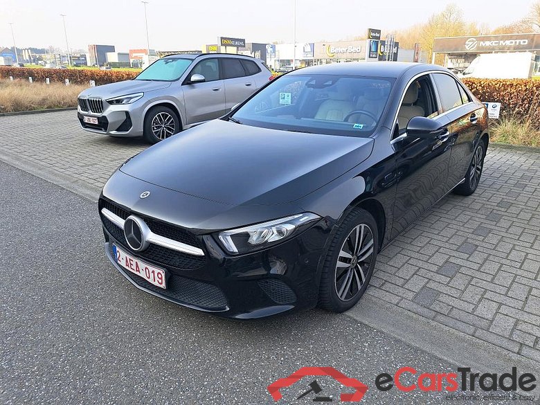 MERCEDES-BENZ CLASS A SEDAN (V177) A 250 e PHEV Business Solution