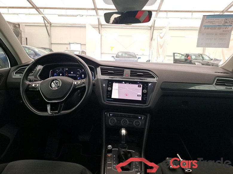 VOLKSWAGEN Tiguan / 2016 / 5P / SUV 2.0 TDI 150 DSG7 Carat #5