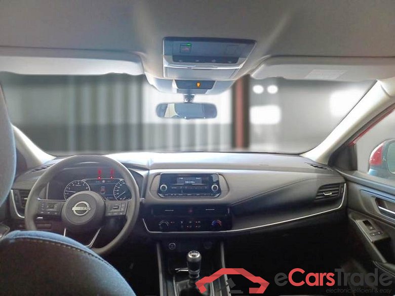 NISSAN QASHQAI / 2021 / 5P / CROSSOVER 1.3 MHEV 140 VISIA #3