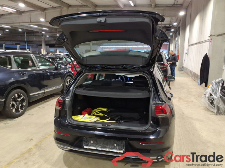 VOLKSWAGEN GOLF VIII 1.4 EHYBRID STYLE BUSINESS DSG #3