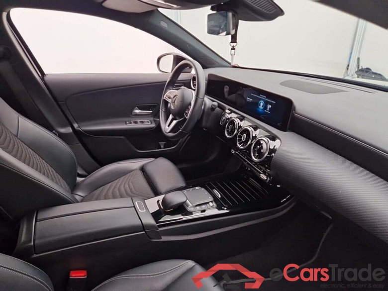 MERCEDES-BENZ A-KLASSE 250E BUSINESS SOLUTION LUXURY #3