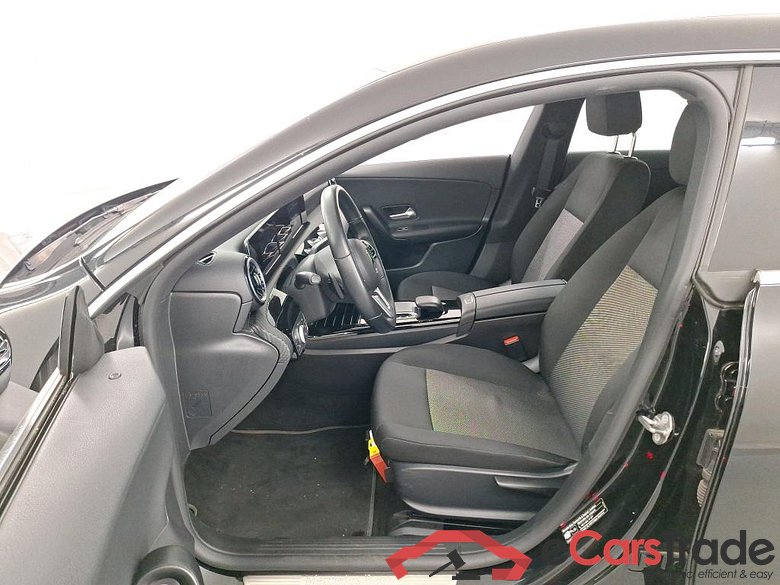 MERCEDES-BENZ CLA SHOOTING BRAKE 2.0 CLA 180 D BUS SOLUTION ESSENTIAL #5