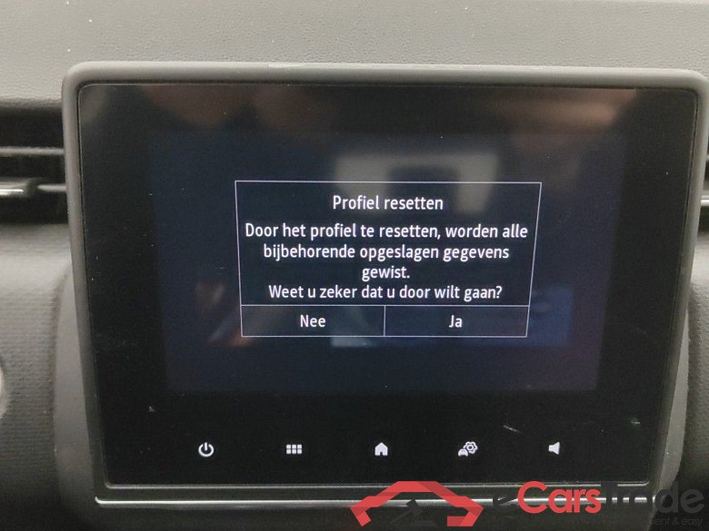 Renault Clio TCe 100 5d #4