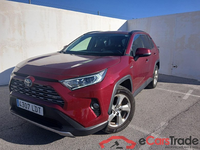 TOYOTA Rav4 / 2018 / 5P / todoterreno 2.5l 220H Luxury 4WD
