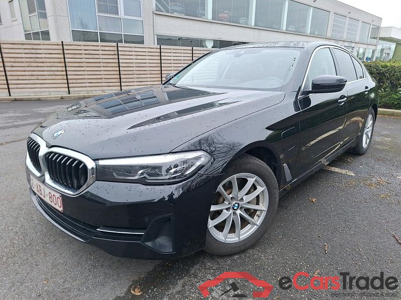 BMW - BMW 5 BERLINE 530e xDrive 272PK With Dakota Heated Seats & Driving Assistant & Towing Hook * HYBRID * #1