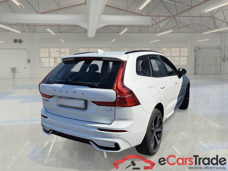 VOLVO XC60 / 2021 / 5P / SUV T6 PLUG-IN AWD AUTO PLUS DARK #2