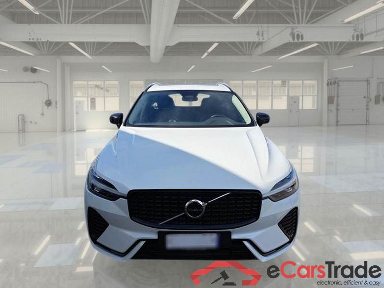 VOLVO XC60 / 2021 / 5P / SUV T6 PLUG-IN AWD AUTO PLUS DARK #6