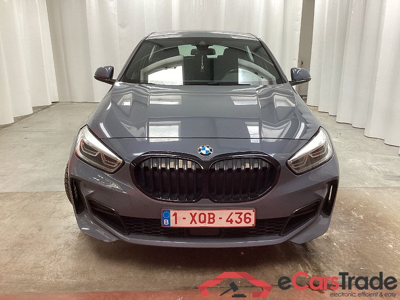 BMW, 1-serie '19, BMW 1 Reeks Hatch 118iA (103 kW) 5d #1
