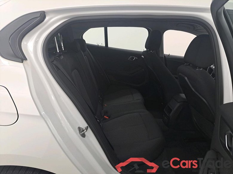 BMW 1 SERIES HATCH 1.5 118I (100KW) #6