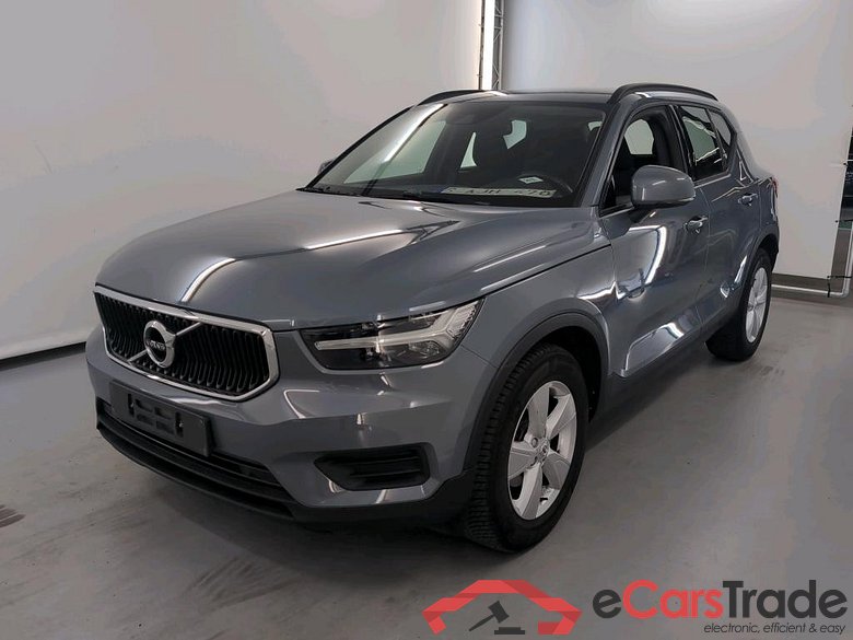 VOLVO XC40 1.5 T2 Momentum Core Geartronic #1