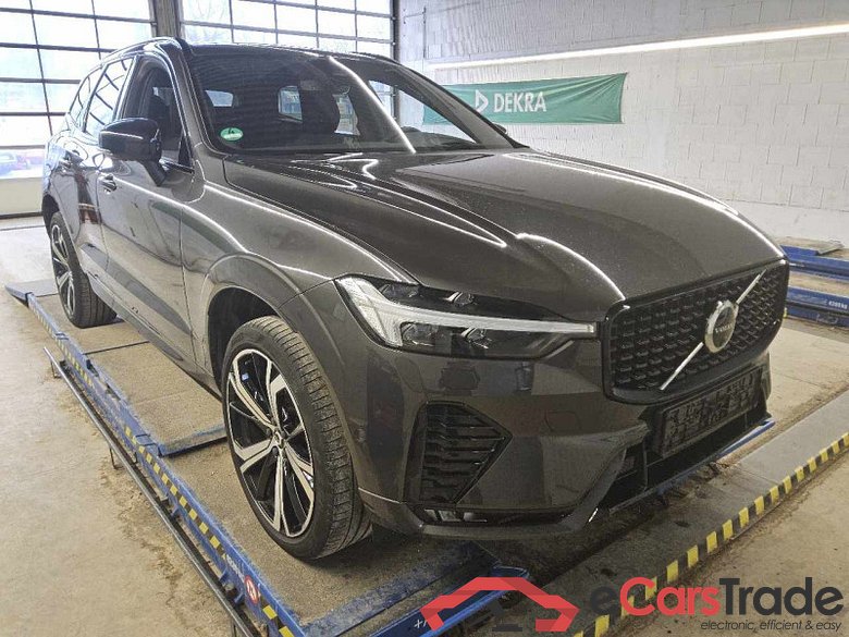 Volvo XC60 (03.2017->) DE - SUV5 B5 (Benzin) AWD EU6d, Ultimate Dark Mild-Hybrid (EURO 6d), (Facelift) #2