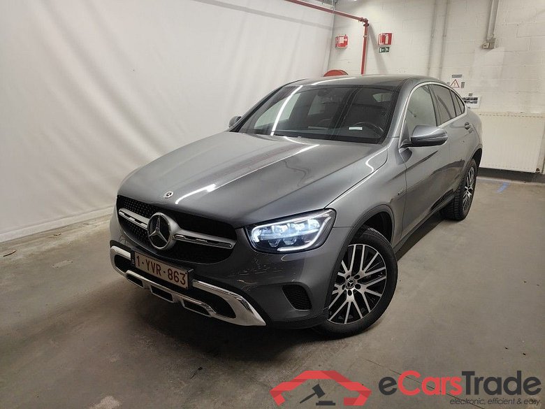 Mercedes-Benz GLC Coupé GLC 300 de 4MATIC 5d #1